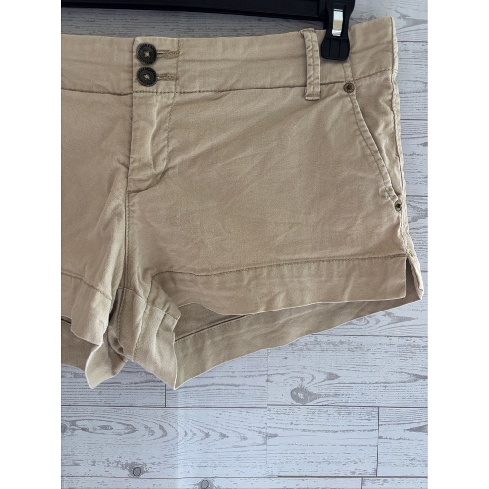 American Eagle Low-Rise Light Khaki Chino Micro Mini Shorts Vintage Y2K 2000s - Picture 2 of 8